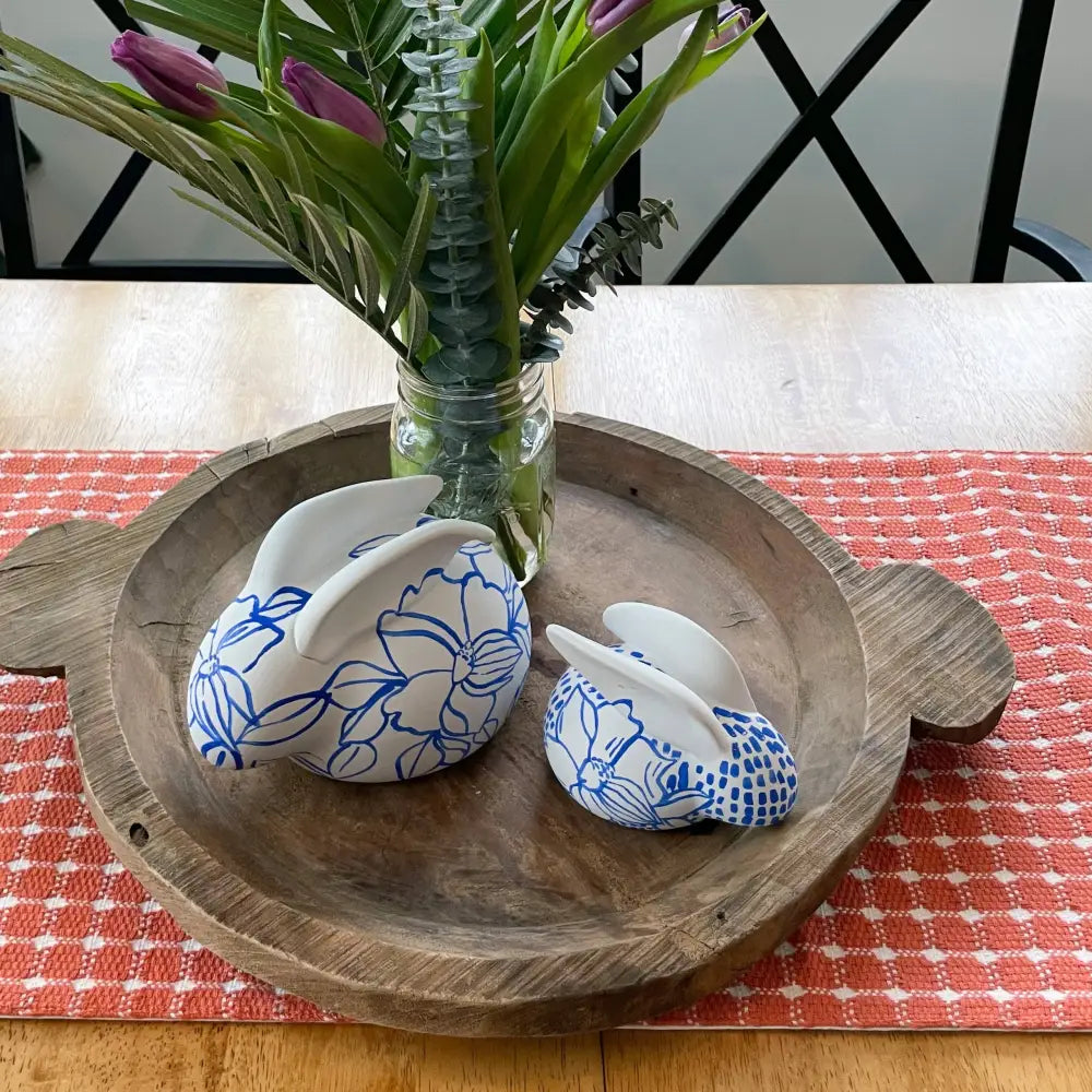 Large Magnolia Bunny|Jessica Reynolds Art