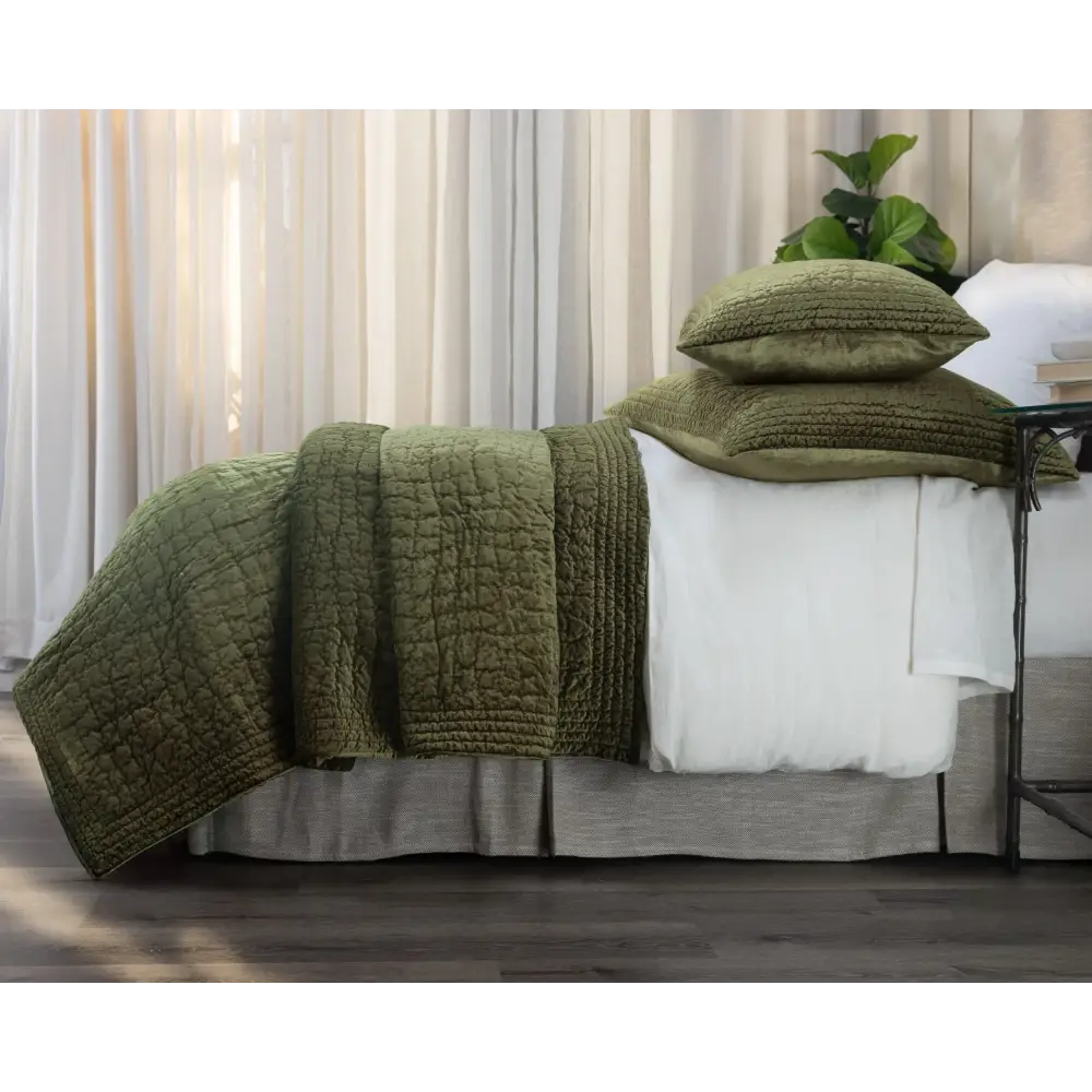 Aurora Quilt Cypress - Bedding