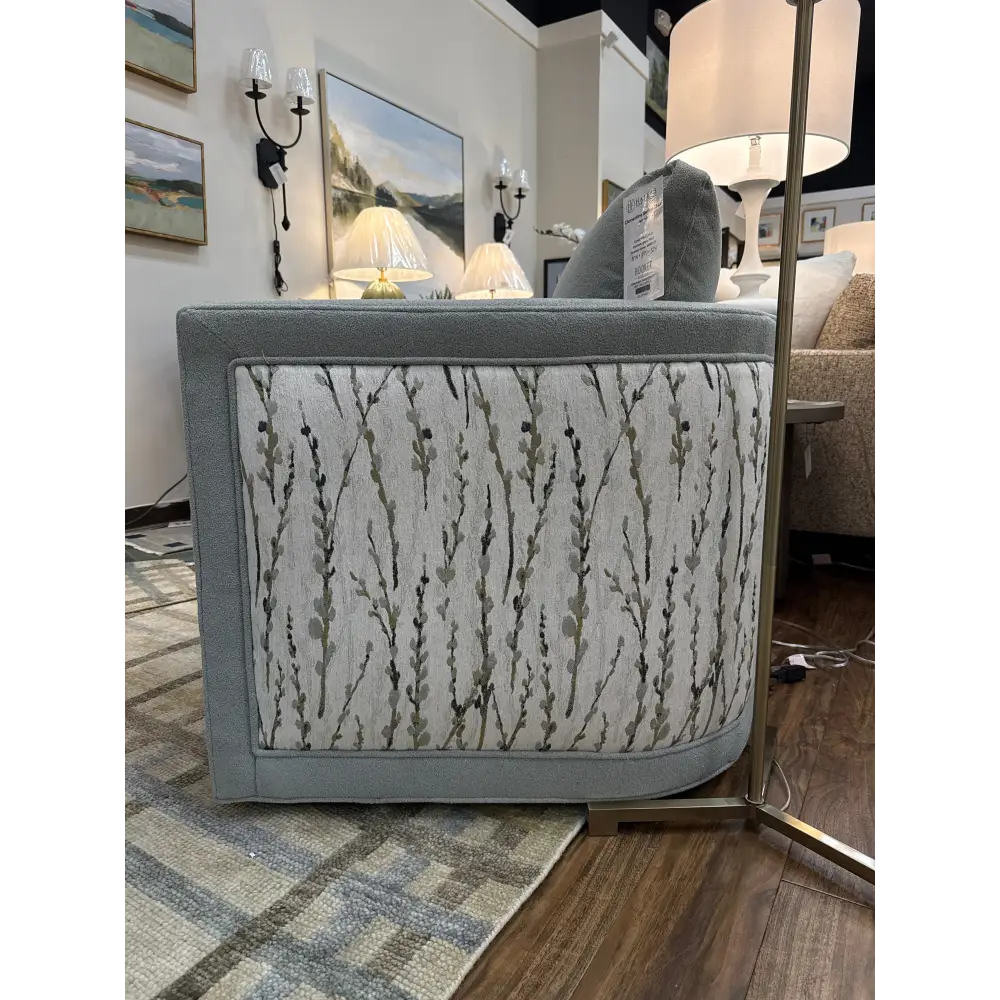 Clemintine Swivel Chair - Swivel Chair