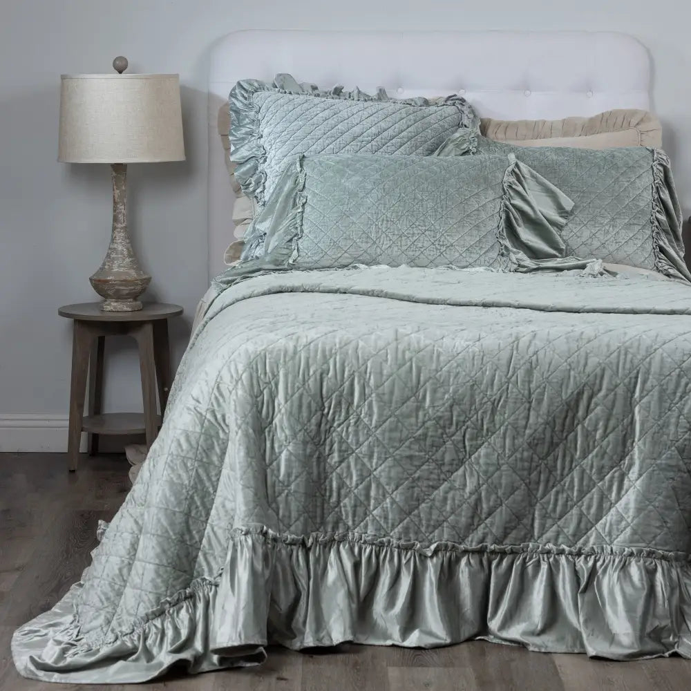 Estrella Quilt - Sea Glass - King - Bedding