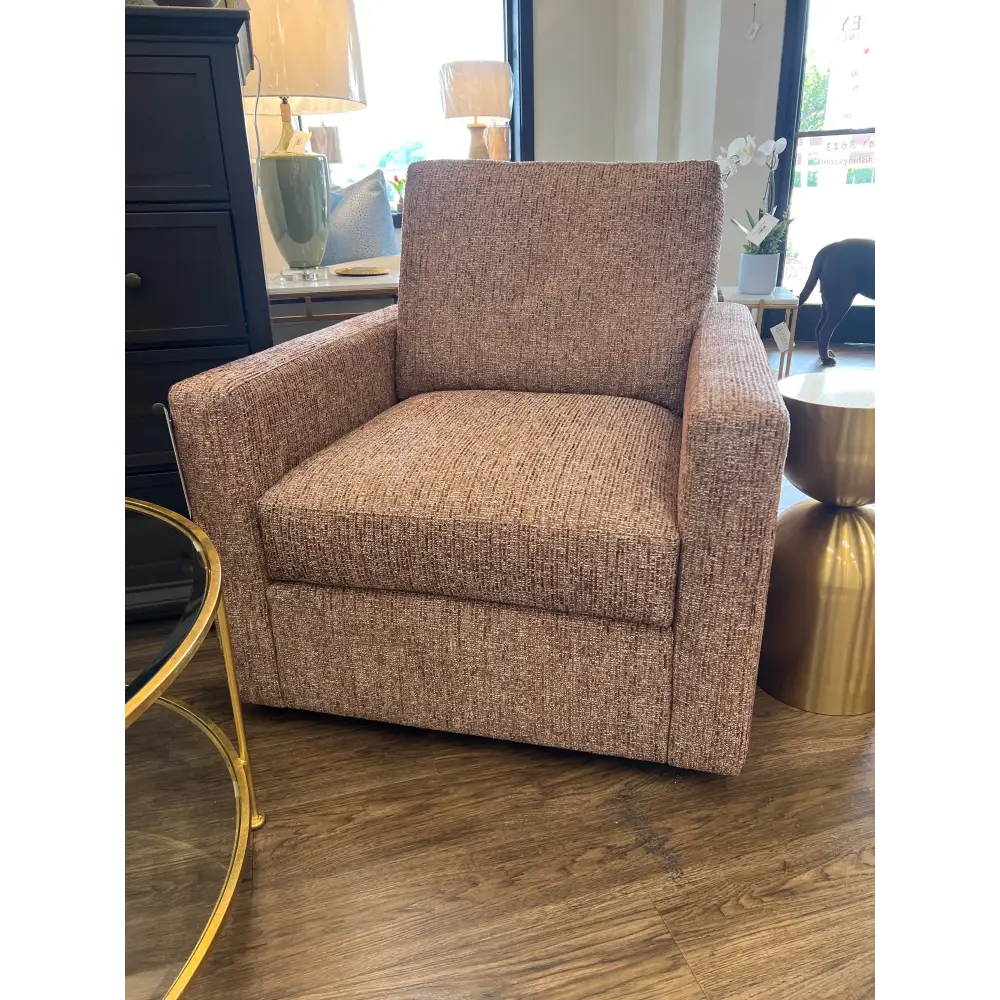 Finn Swivel Chair - Swivel Chair