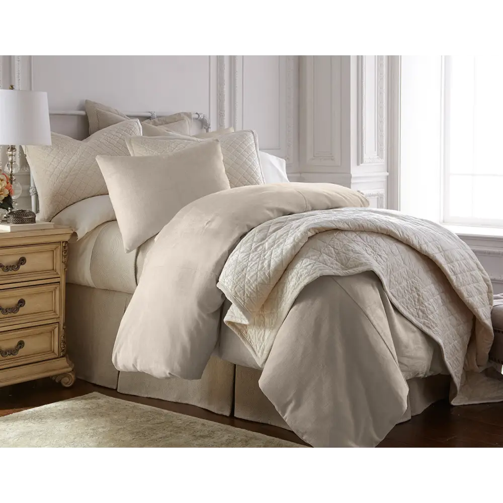 Lia Velvet Oyster - Duvet Queen - Bedding