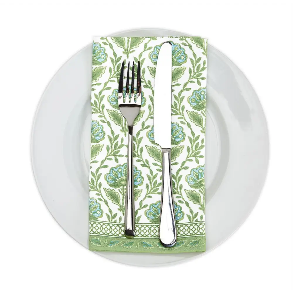 SET OF 4 FLORAL PATTERN NAPKINS - NAPKINS