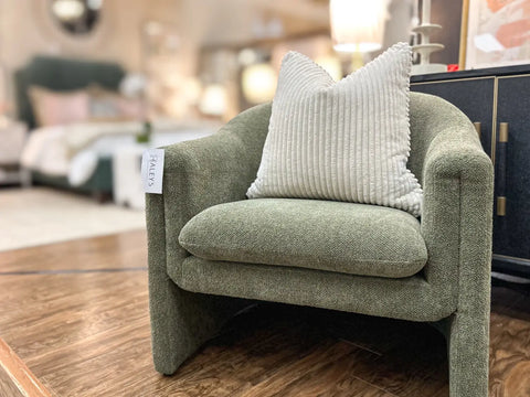 Your Guide to Creating a Lively Bedroom