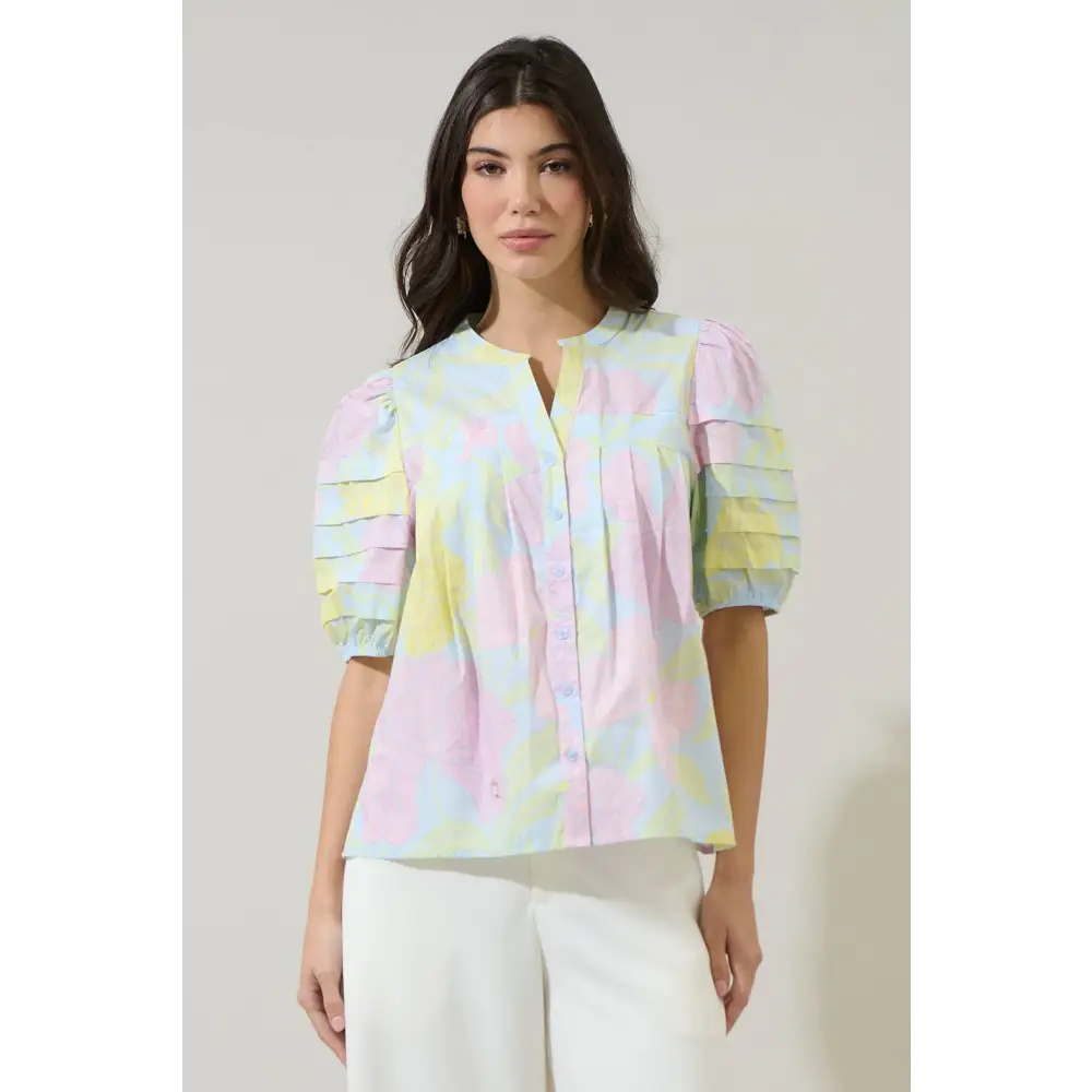 Brisa Floral Court Button Down Top