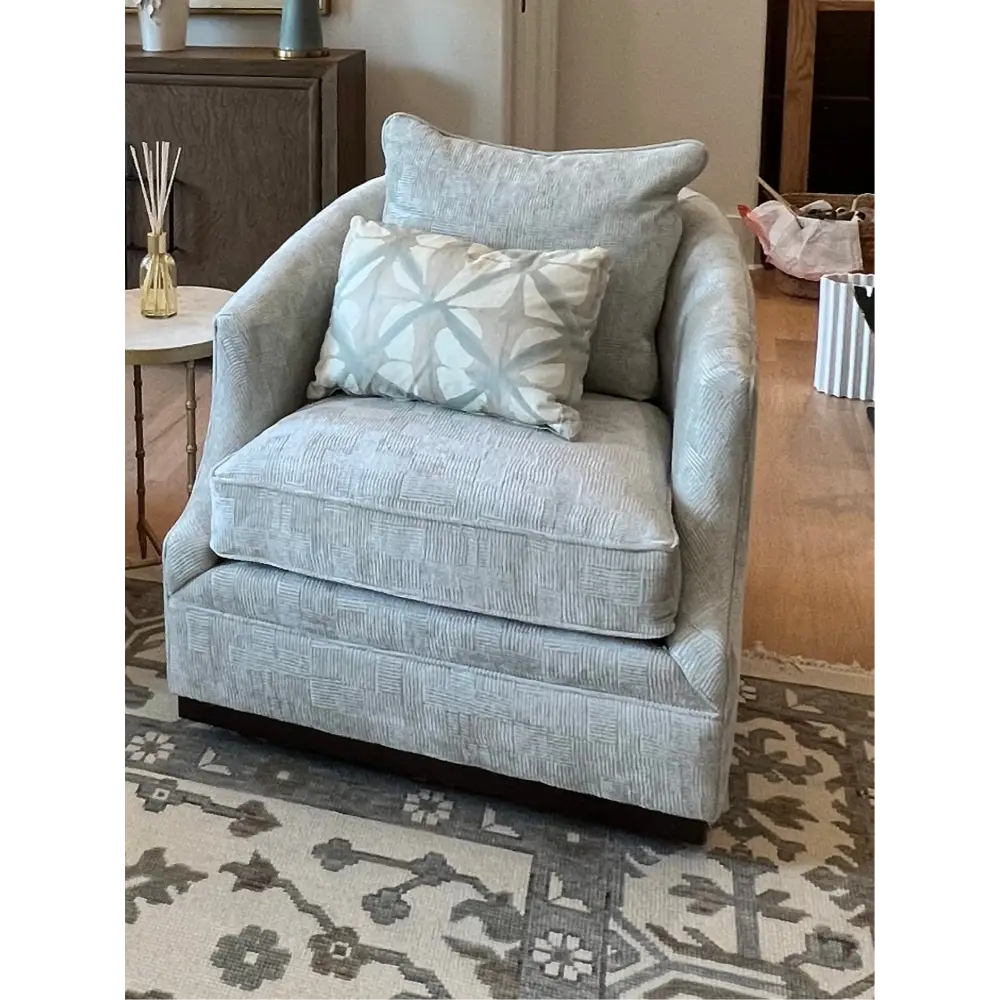 Emmerson Swivel Chair - Swivel Chair