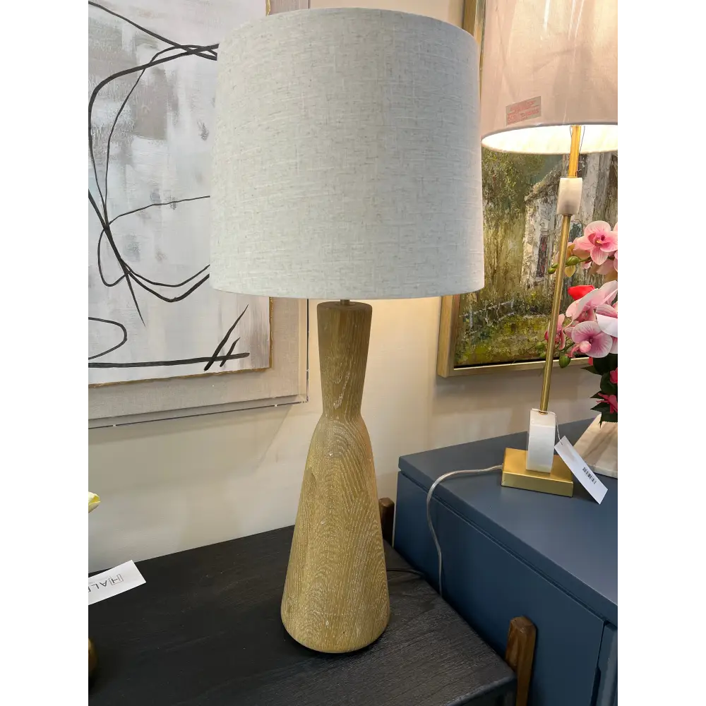 Lathan Table Lamp - Lamp