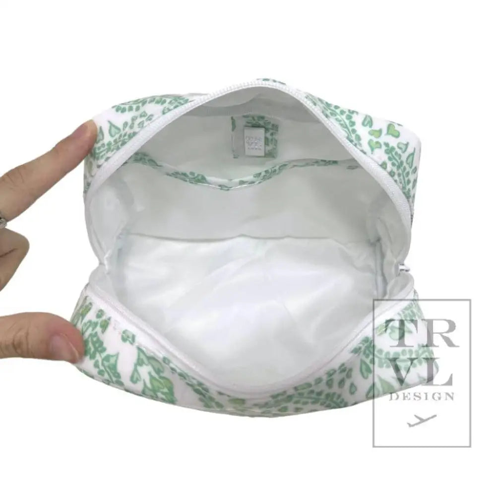 Luxe Gloss Wash Bag Med - All Heart Kelly Green