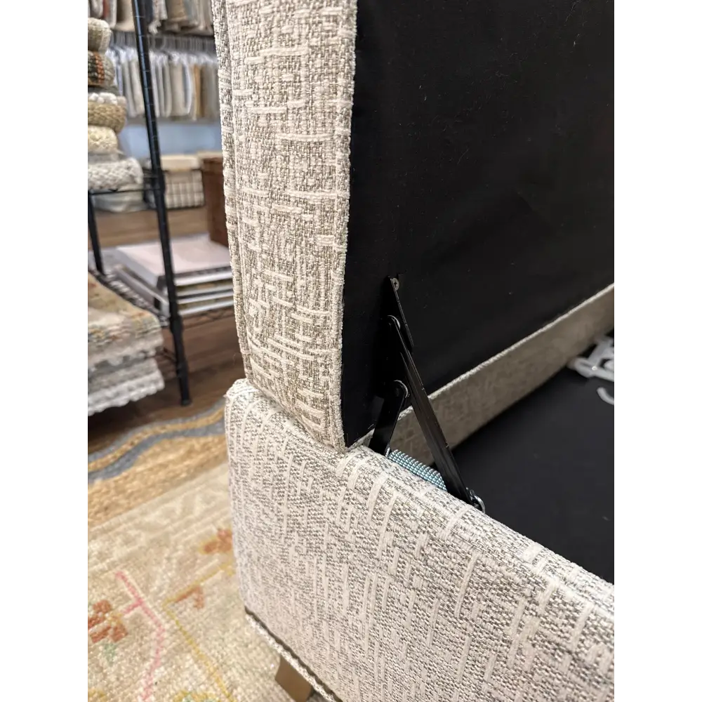 Magpie Storage Bench - Bench