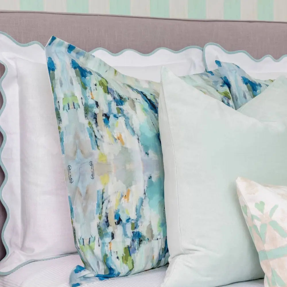 Scalloped Sham Blue / White - Euro, 26’’ x 26’’