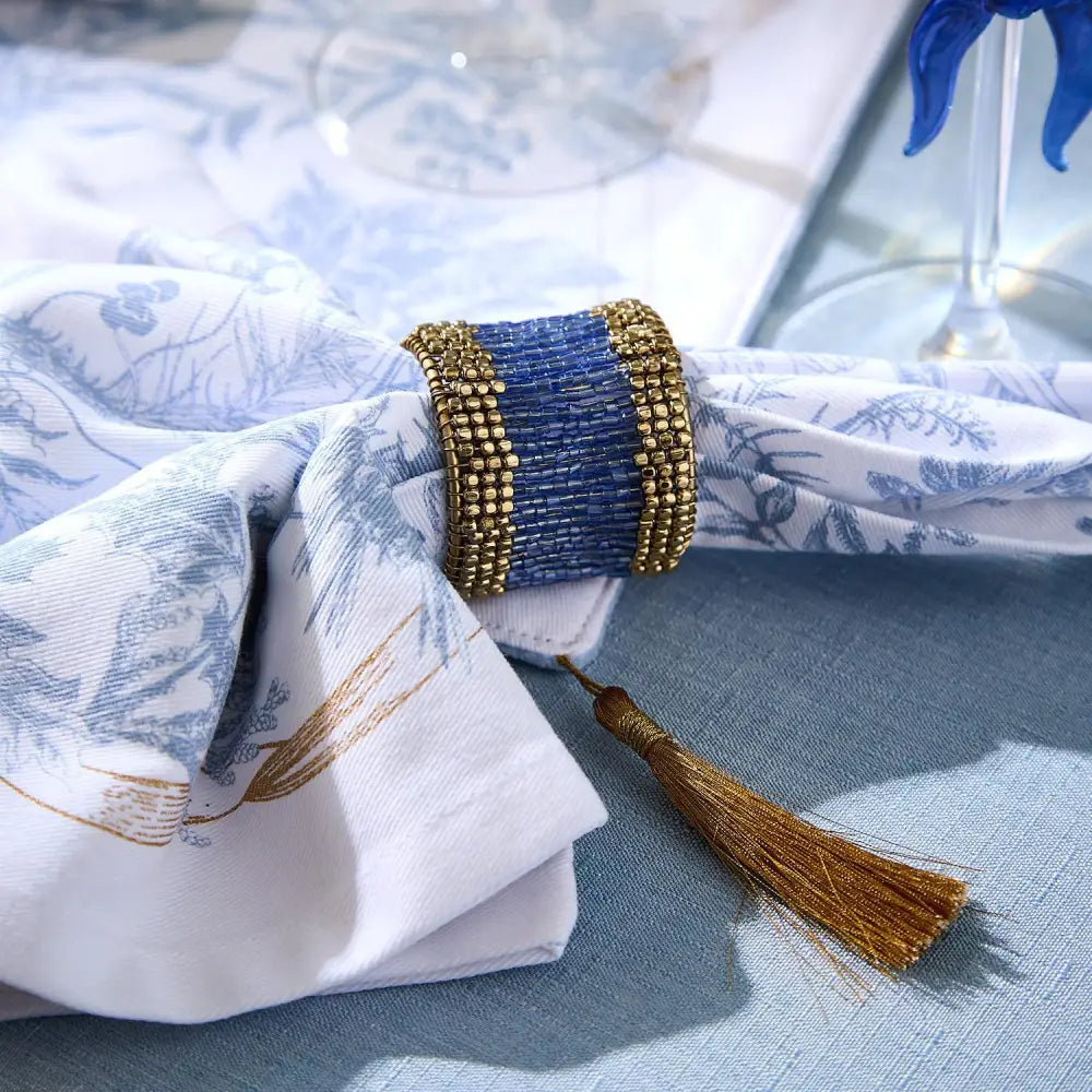 Set of 4 Blue and White Christmas Napkins - Christmas Napkins