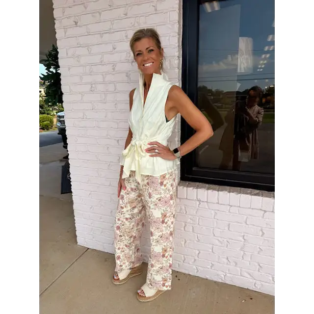 Sleeveless Blouse With Bow - S / Cream